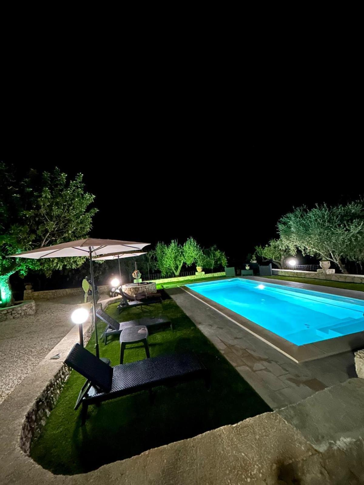 Villa Leonardo Canicattini Bagni Екстериор снимка