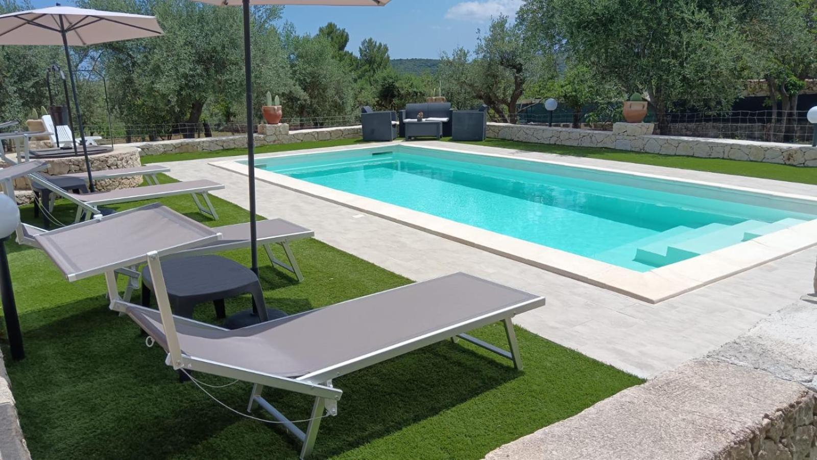 Villa Leonardo Canicattini Bagni Екстериор снимка